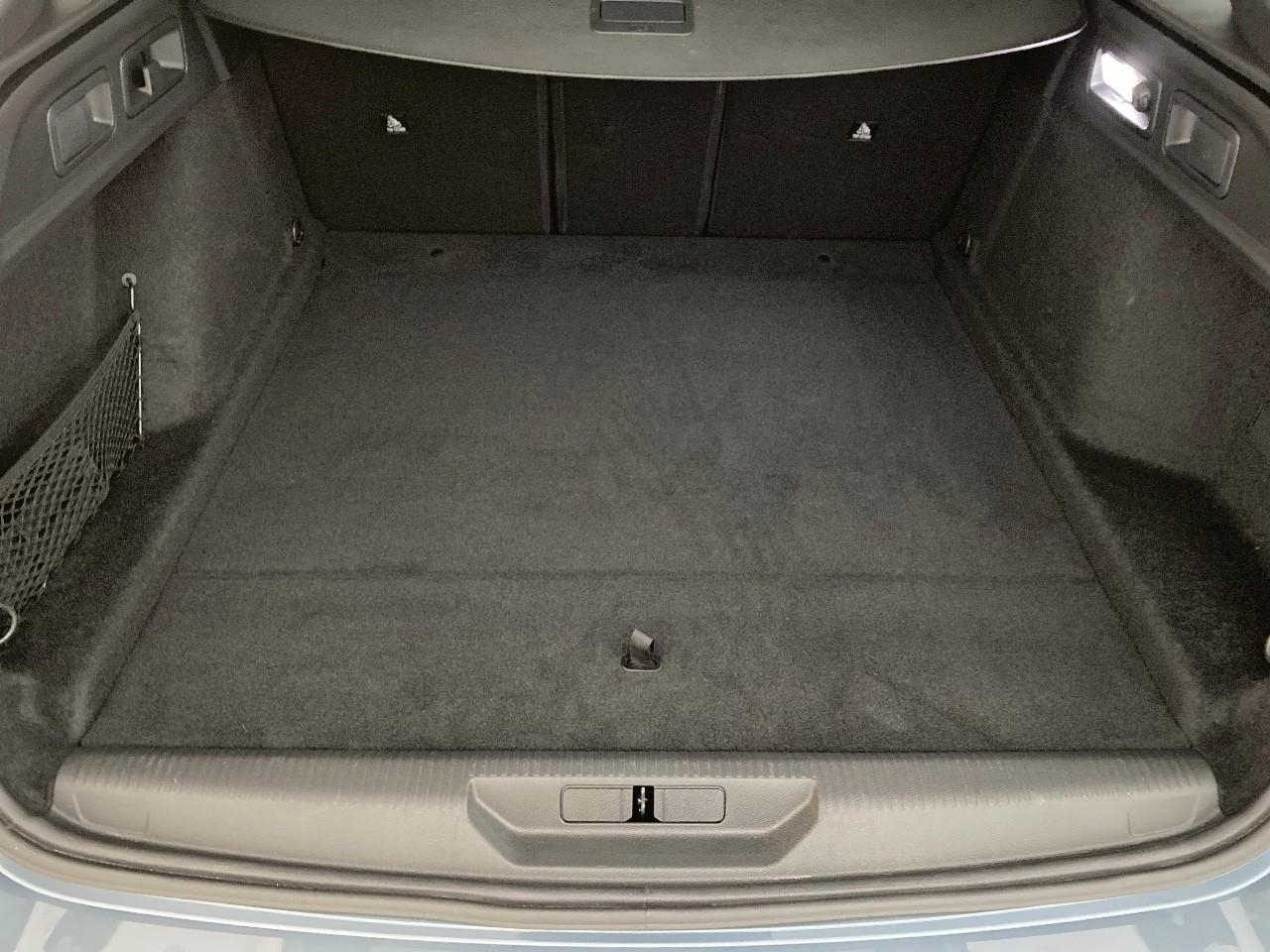 Peugeot 308 sw bluehdi 130ch s&s eat8 allure — photo 6