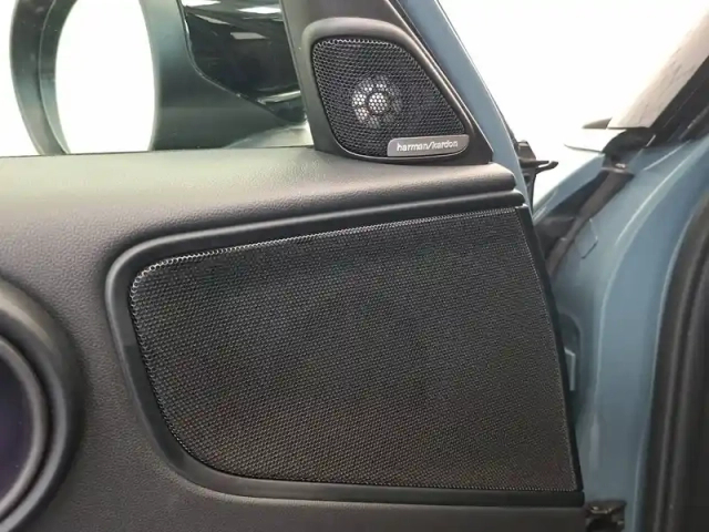 Mini Mini countryman 125 - 95 ch all4 bva6 — photo 9