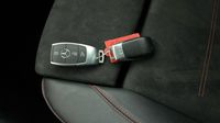 Mercedes Gla 200 d 150ch AMG Line 8G-DCT — photo 16