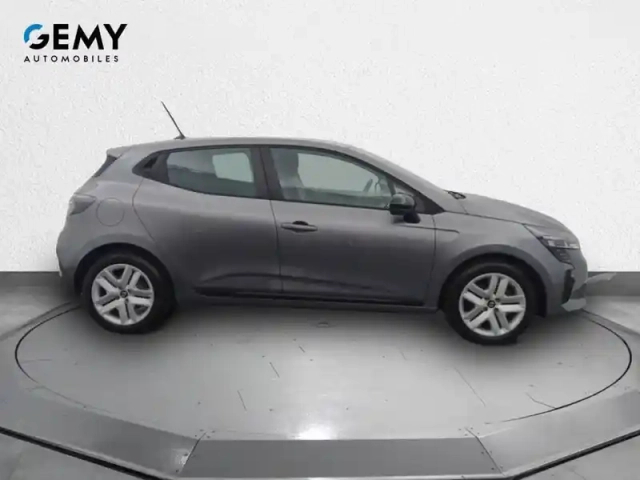 Renault Clio blue dci 100 ch gsr2 — photo 4