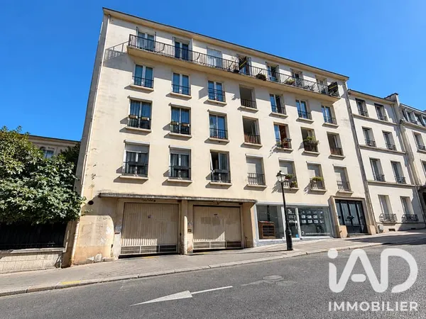Parking 13 m²
