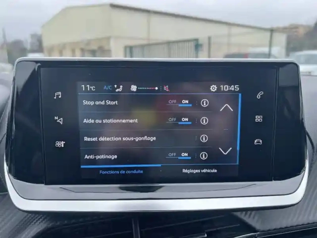 Peugeot 208 puretech 100 s&amp;s bvm6 — photo 17