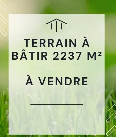 Terrain 2237 m²