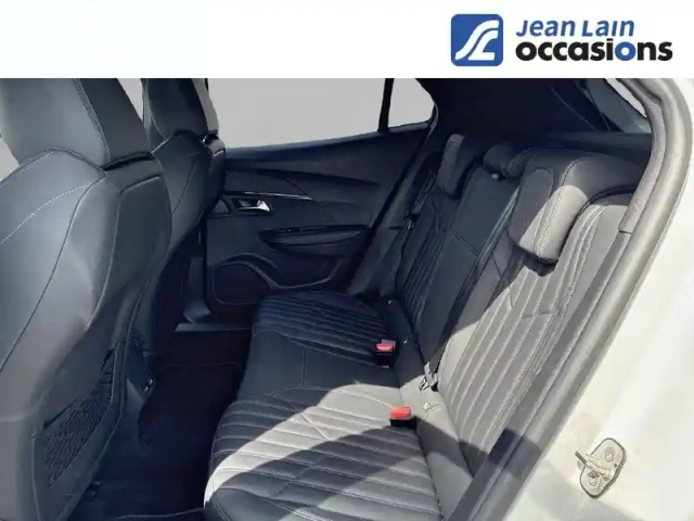 Peugeot 2008 puretech 130 s&amp;s eat8 — photo 17
