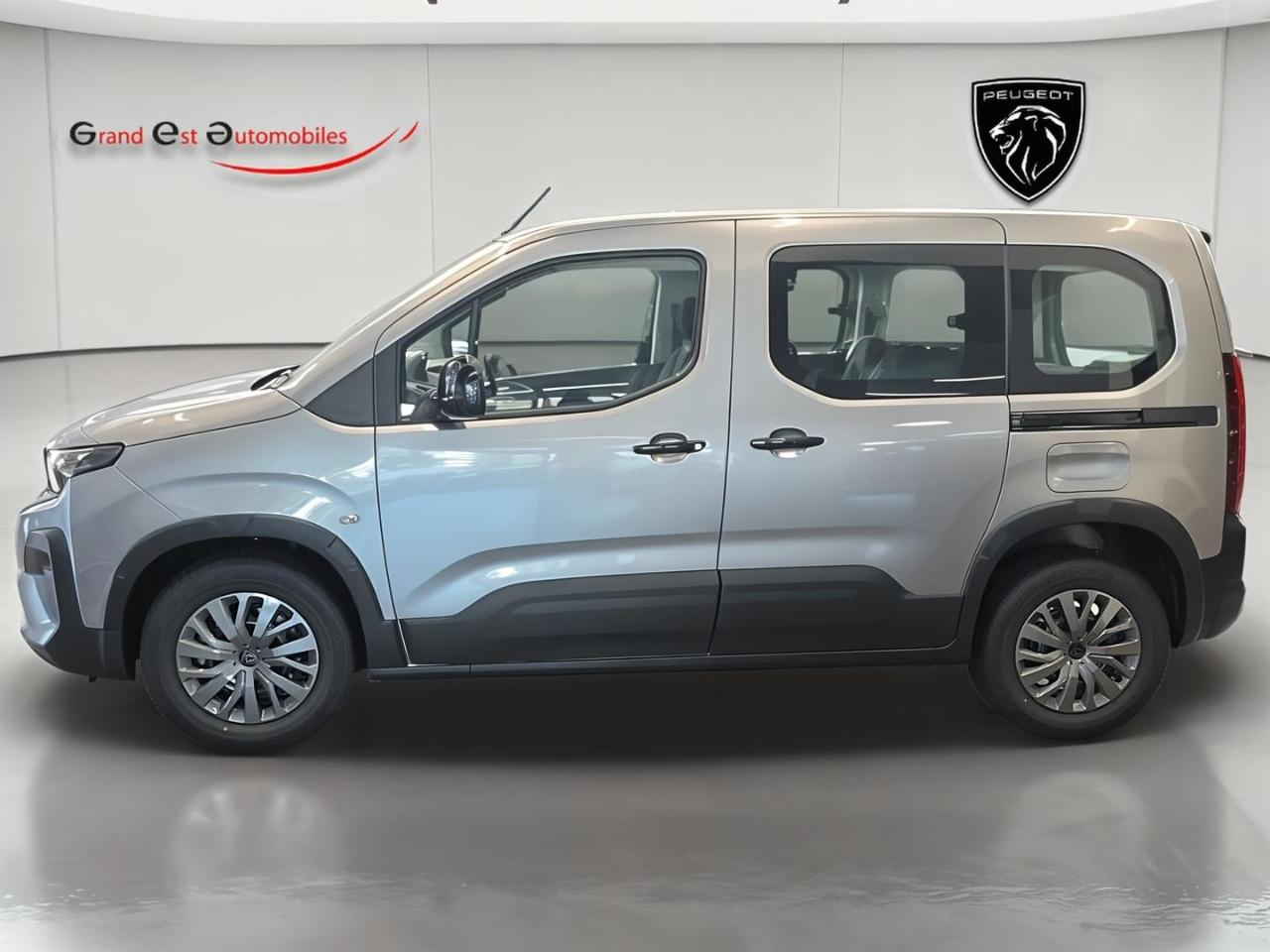 Peugeot Rifter 1.5 bluehdi 100ch allure 5 places (hors malus) — photo 2