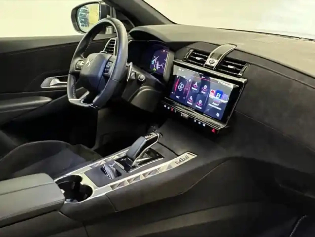 Ds Ds 7 e-tense 225ch performance line — photo 13