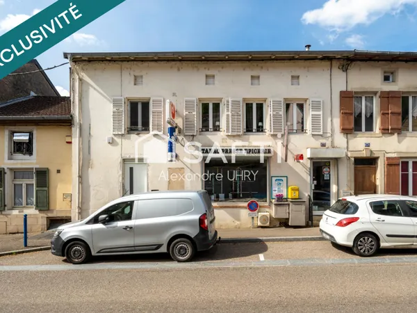 Immeuble de 200 m2 avec un grand garage !