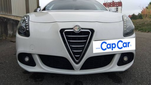 Alfa Romeo Giulietta 2.0 JTDm 140 - Distinctive – 2012 – 121144 km – Diesel – Boîte Manuelle — photo 32