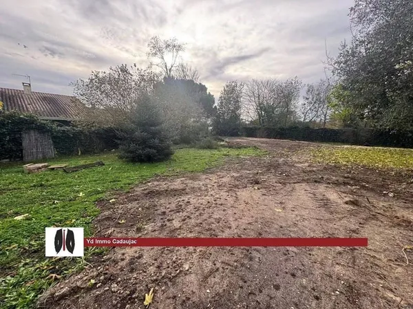 Terrain constructible 550 m²
