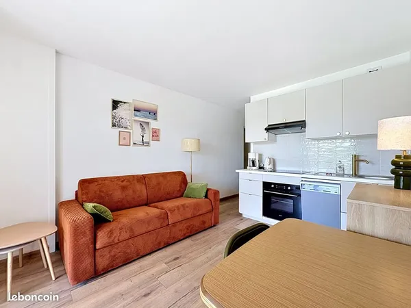 Appartement T3 rdc avec terrasse à 50 m de l'océan