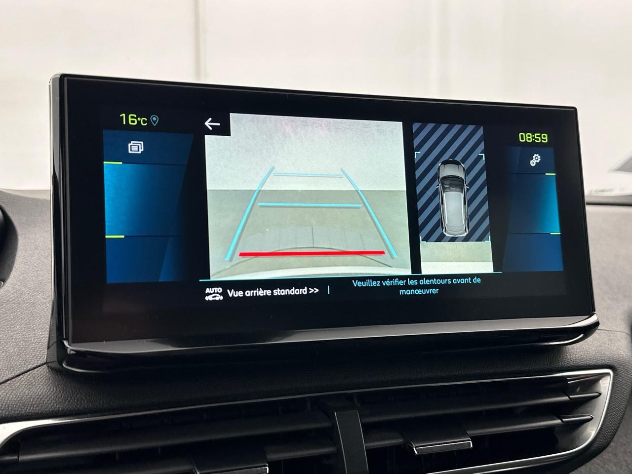Peugeot 3008 hybrid 225 e-eat8 allure pack — photo 25