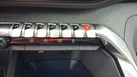 Peugeot 5008 SUV 5008 Allure Pack PureTech 130 S S EAT8 — photo 15