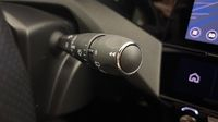Peugeot 308 1.2 PureTech 130ch S&S GT EAT8 — photo 24