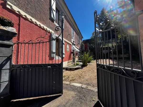 Maison 6 pièces 180 m²