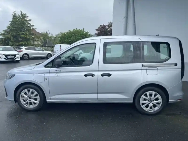 Ford Tourneo Connect 1.5 ecoboost 150ch phev trend bva6 — photo 24