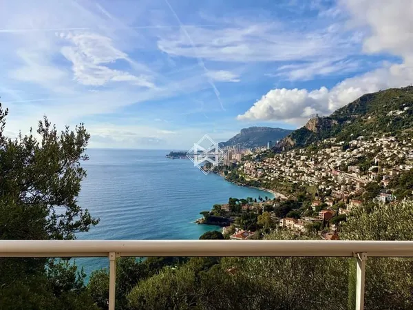 Superbe appartement de 160m2 avec vue panoramique sur la principauté