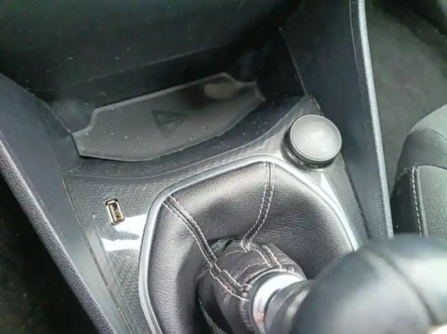 Ford Fiesta active 1.0 ecoboost 95ch — photo 22