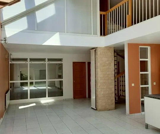 Maison de 110m2 à louer sur Valenciennes