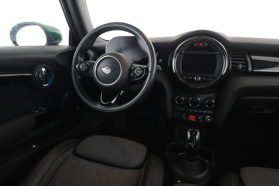MINI Cabrio Cooper Edition Greenwich BVA7 — photo 12
