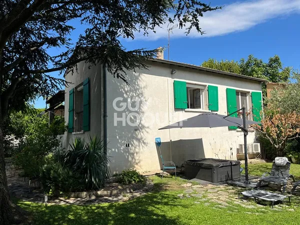 VENTE VIAGERE OCCUPE NIMES LES AMOUREUX