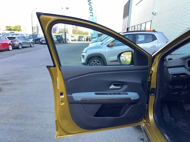 Dacia Sandero eco-g 120 auto — photo 62