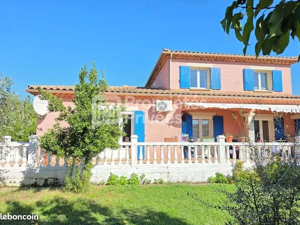 Maison 6 pièces 126 m²