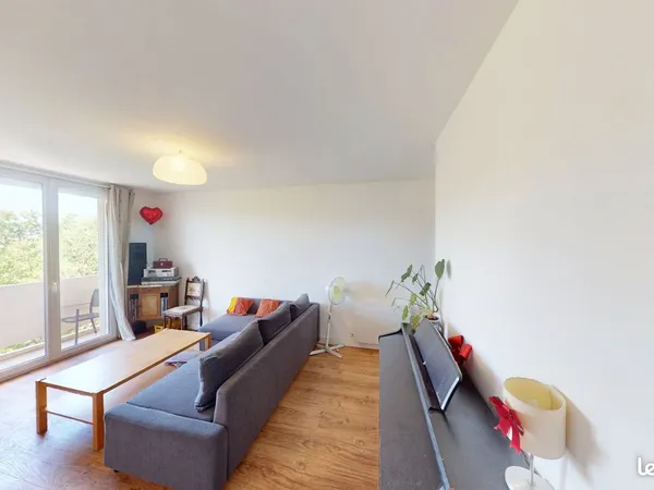 Toulouse minimes - t4 avec balcon - vue canal du midi - idéal investisseur - rentabilité potentielle
