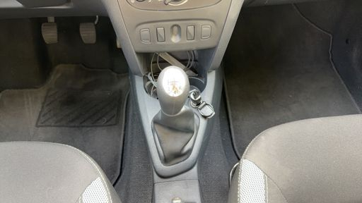 Dacia Sandero 1.0 SCe 75 - Urban Stepway – 2018 – 22107 km – Essence – Boîte Manuelle — photo 18