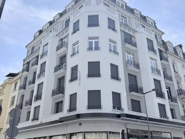 Appartement 5 pièces 138 m²