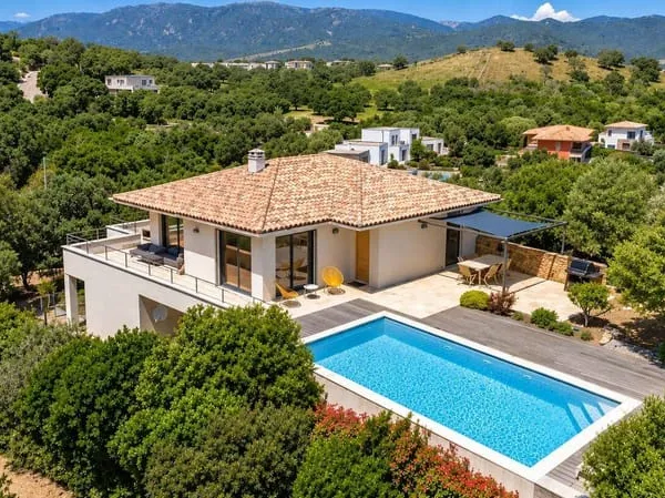 Maison 5 pièces 147 m²