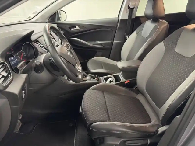 Opel Grandland X hybrid 225 ch bva8 — photo 41