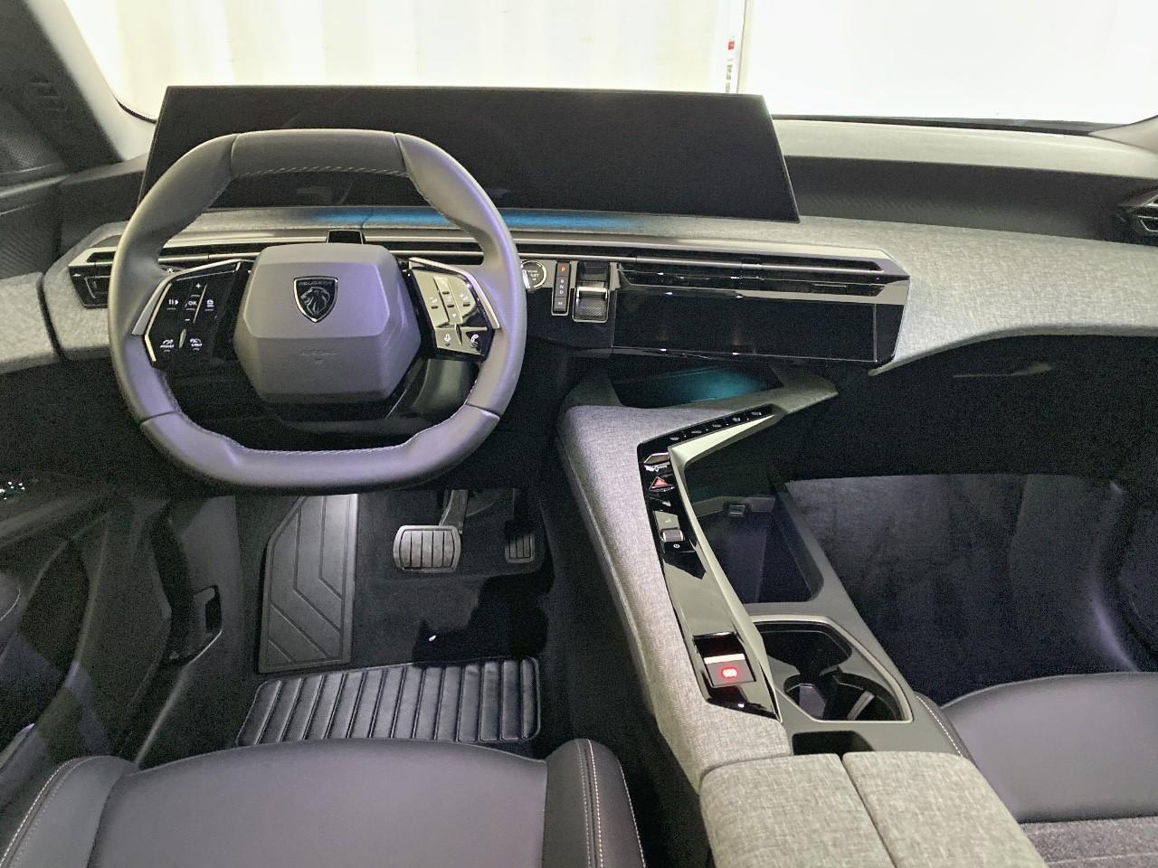 Peugeot 5008 hybrid 145 ch e-dcs6 allure — photo 8