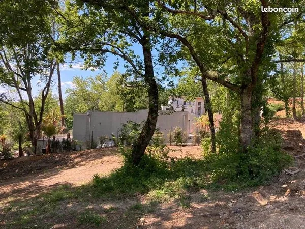 Terrain 847 m² Bouliac