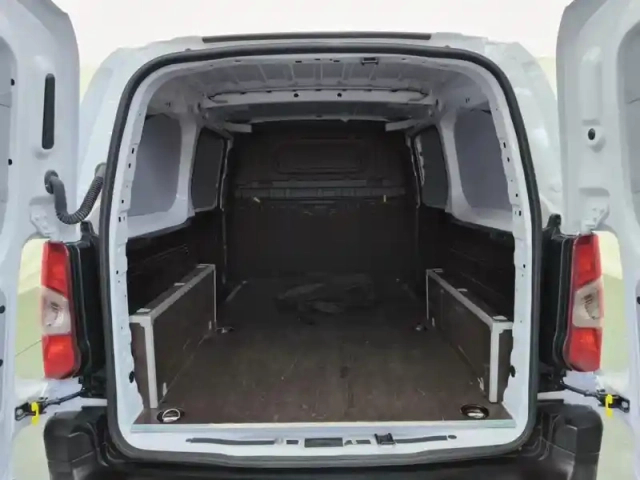Citroën Berlingo van taille xl 950kg bluehdi 100 s&amp;s bvm6 — photo 8
