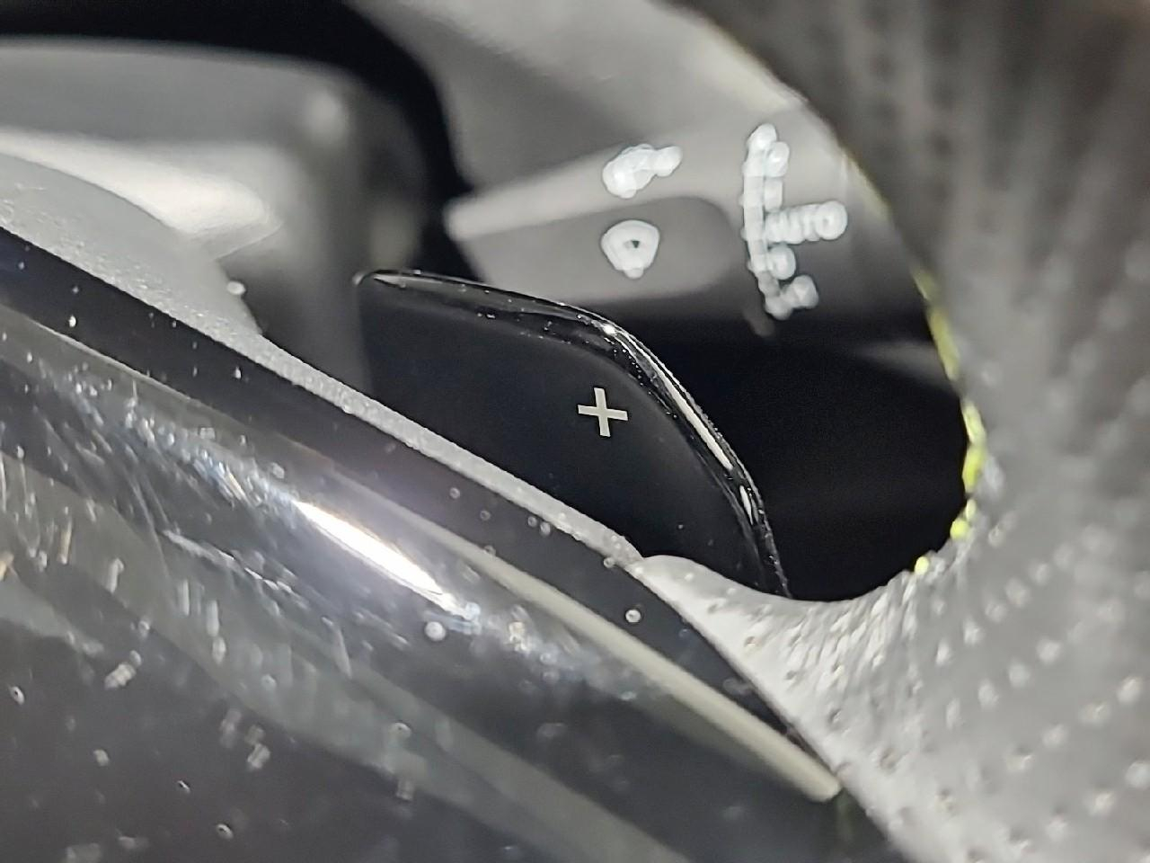 Peugeot 308 sw phev 180 e-eat8 gt — photo 25