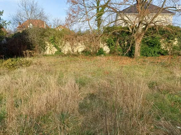 TERRAIN VIABILISE DE 424m² à HERBLAY-SUR-SEINE