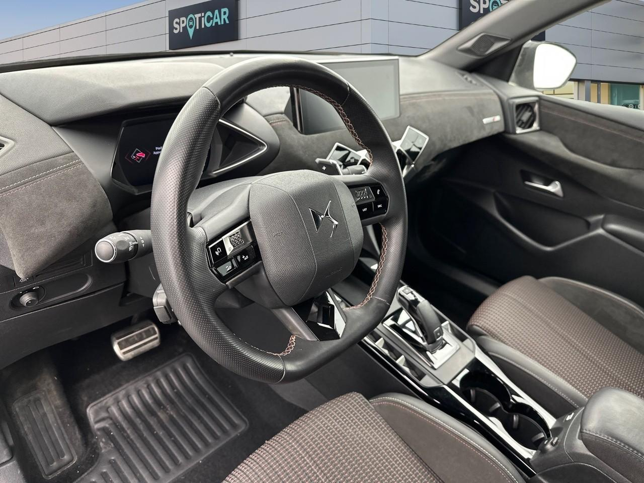 Ds Ds 3 crossback puretech 130 eat8 performance line+ — photo 9