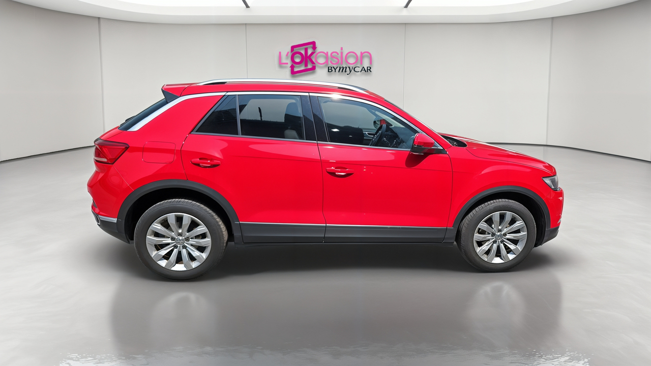 Volkswagen T-Roc 1.5 TSI 150 EVO Start/Stop DSG7 — photo 6