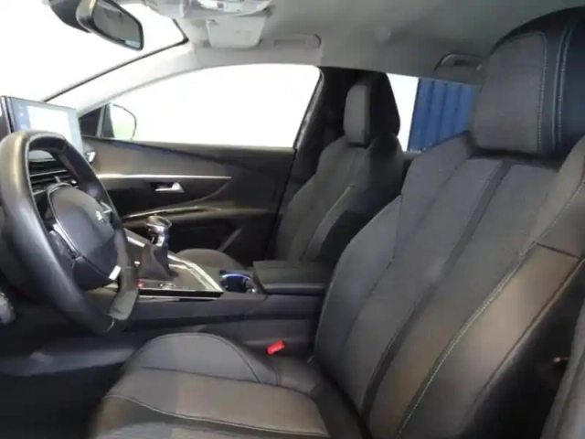 Peugeot 3008 1.2 puretech 130ch s&amp;s allure — photo 10