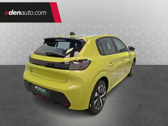 Peugeot 208 turbo 100 ch bvm6 — photo 34