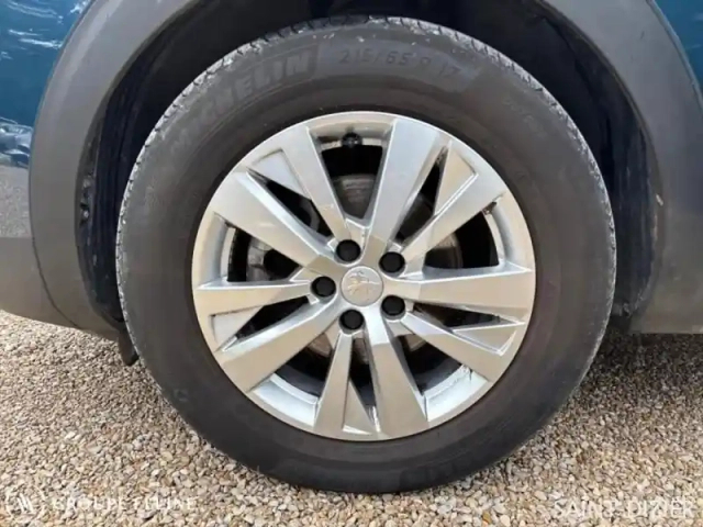 Peugeot 3008 1.2 puretech 130ch s&amp;s active pack — photo 11
