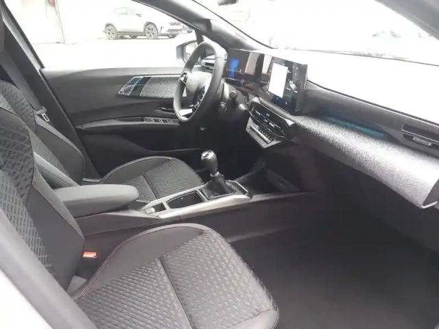 Renault Clio tce 115 ch — photo 32