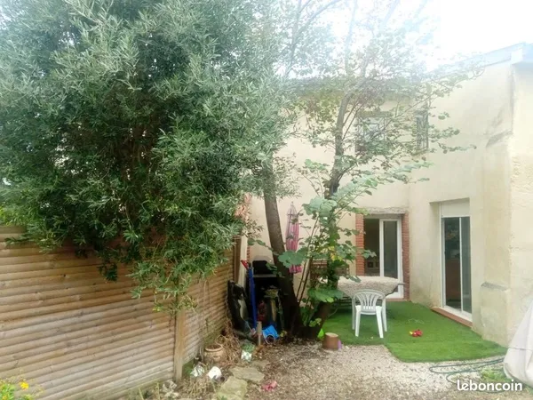 Maison village montgaillard 31290