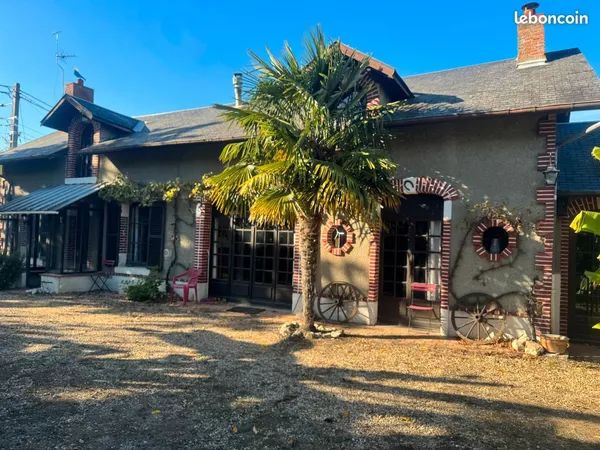 Maison de caractere tres rare