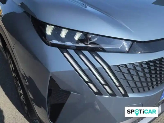 Peugeot 3008 hybrid 145 e-dcs6 — photo 21