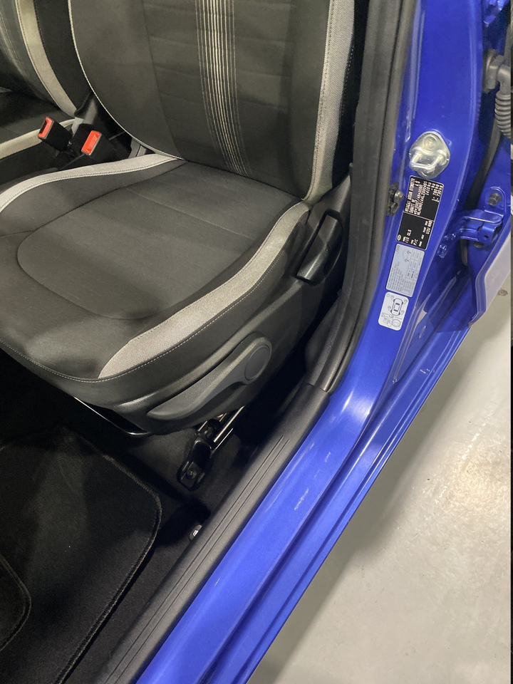 Hyundai i10 — photo 48