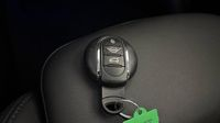 Mini Mini Cooper 136ch Edition Premium Plus BVA7 — photo 16