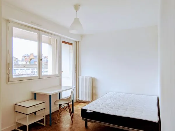 Chambre colocation - Centre-ville (Colombier)