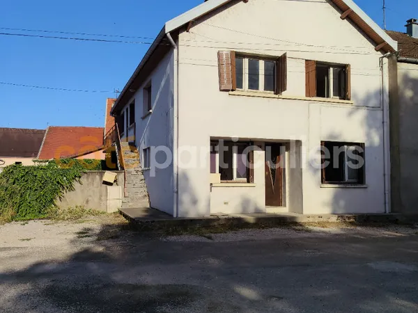 Maison à rénover - Chaussin 6 pièces 124 m2