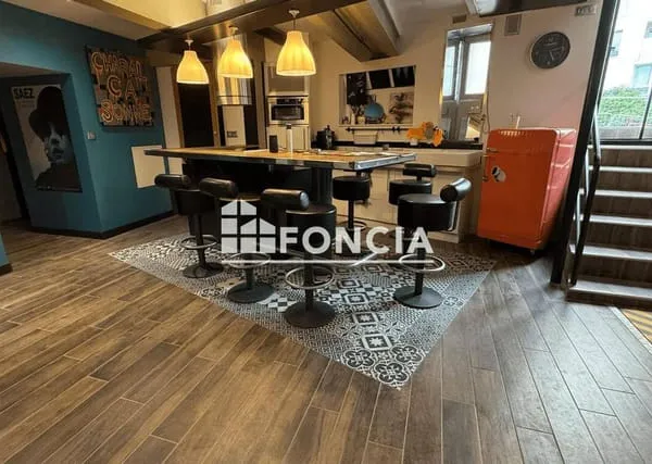 Local commercial 191 m²
